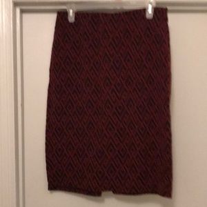 NYCC skirt burgundy and black